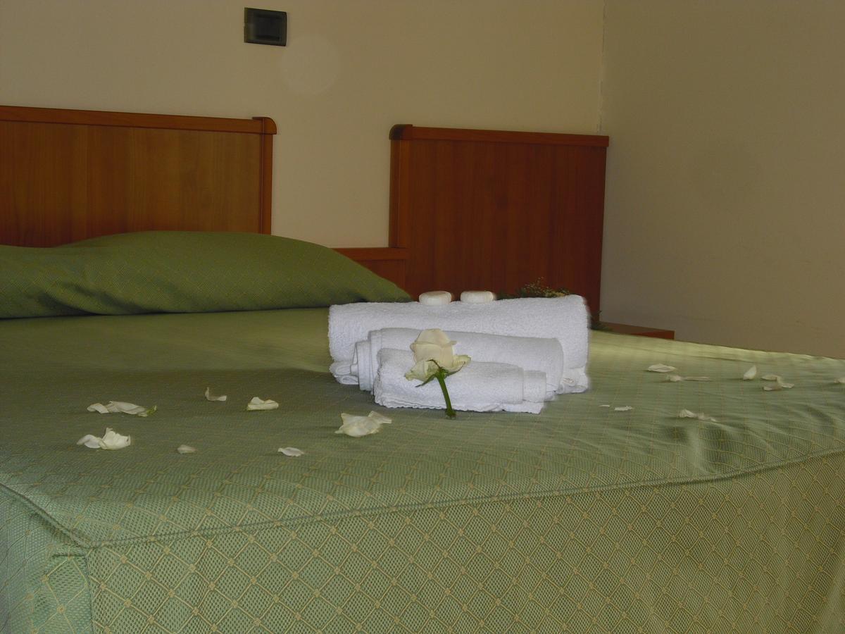 La Collinetta Sas Hotel Montazzoli Kültér fotó